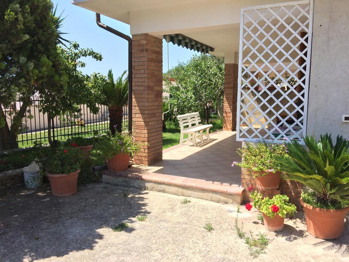 Casa Vacanze La Tuia Castellabate Extérieur photo